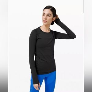 Lulu Long Sleeve Workout Top
